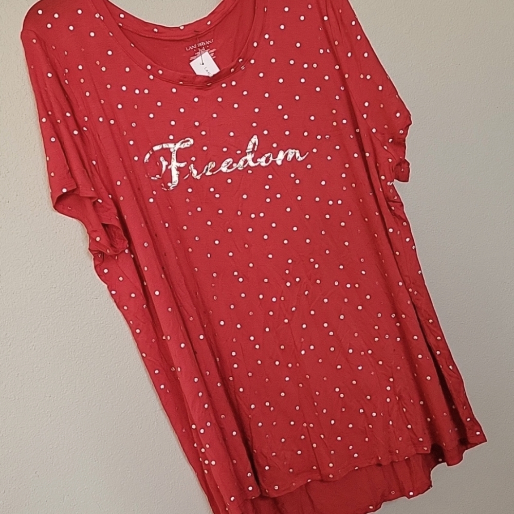 High low stretchy 'Freedom" shirt